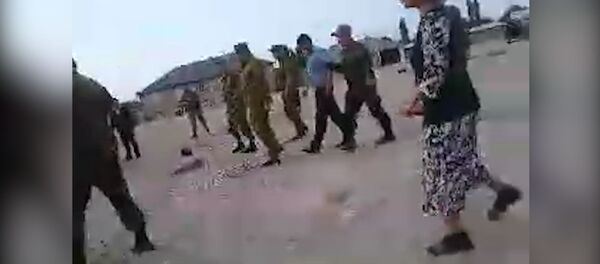 Тажик чек арачылары менен кармаша кеткен айыл башчы окуянын чоо-жайын айтып берди - Sputnik Кыргызстан