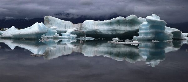 Йекюльсаурлоун — самая большая ледниковая лагуна в Исландии - Sputnik Кыргызстан