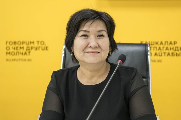 Заместитель министра образования КР Надира Джусупбекова - Sputnik Кыргызстан