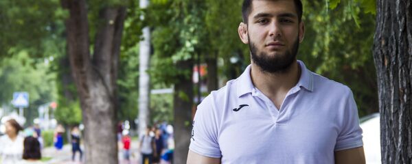 Спортчу жиу-житсу боюнча Азия чемпиону, грэпплинг боюнча дүйнө чемпионатында эки жолу күмүш медалдын ээси Абдурахманхаджи Муртазалиев Спортчу жиу-житсу боюнча Азия чемпиону, грэпплинг боюнча дүйнө чемпионатында эки жолу күмүш медалдын ээси Абдурахманхаджи Муртазалиев - Sputnik Кыргызстан