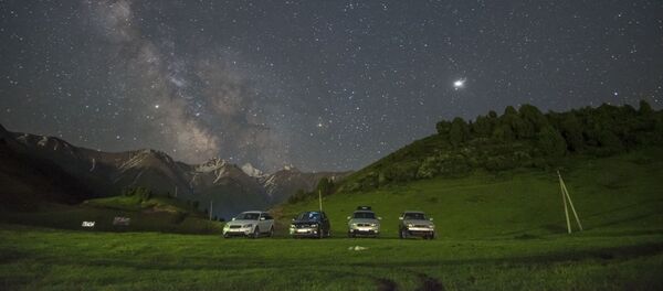 Звездное небо под Бишкеком - Sputnik Кыргызстан