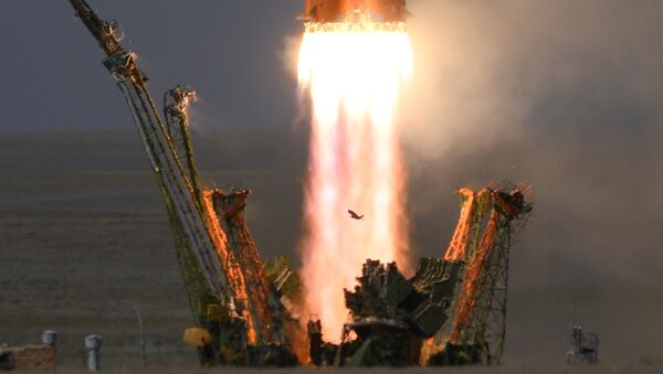 Запуск ТПК  Союз МС-09» с участниками длительной экспедиции МКС-56/57 - Sputnik Кыргызстан