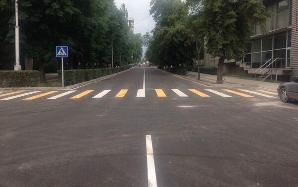 Улица Тыныстанова в Бишкеке открыта для движения автотранспорта после ремонта - Sputnik Кыргызстан