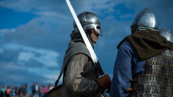 Участники фестиваля исторической битвы. Архивное фото - Sputnik Кыргызстан