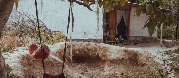 Село Кулунду Лейлекского района Баткенской области - Sputnik Кыргызстан