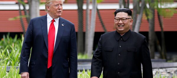 Встреча президента США Дональда Трампа и лидера КНДР Ким Чен Ына - Sputnik Кыргызстан