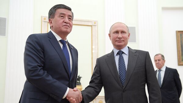 Президент РФ В. Путин встретился с президентом Киргизии С. Жээнбековым - Sputnik Кыргызстан