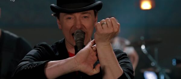 Мощно! Сергей Безруков выпустил клип в поддержку сборной России — видео - Sputnik Кыргызстан