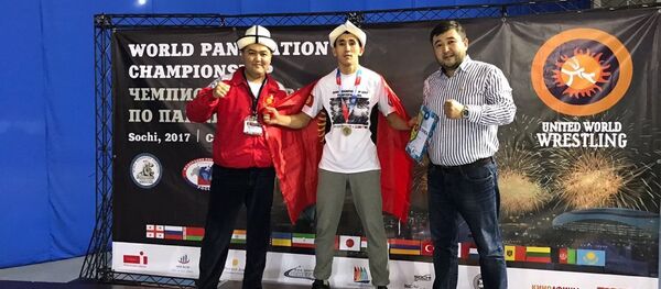 Москванын чок ортосунда автоунаа жөө адамдарды сүзүп кеткен 28 жаштагы кыргызстандык Чыңгыз Анарбек уулу - Sputnik Кыргызстан