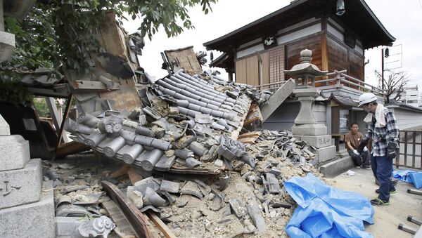 Землетрясения в префектуре Осака на западе Японии - Sputnik Кыргызстан