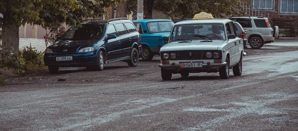 Автомобиль такси. Архивное фото - Sputnik Кыргызстан