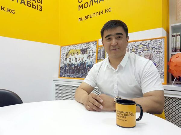 Вице-президент Федерации тяжелой атлетики КР Улан Молдодосов - Sputnik Кыргызстан