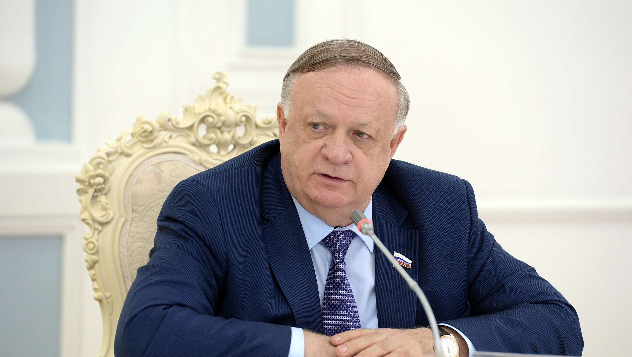 Депутат Заварзин оценил отказ Венгрии от вето по переговорам с ЕС