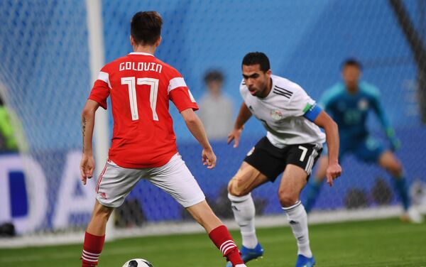 На 47-й минуте сегодняшней игры египтянин Ахмед Фатхи забил в свои ворота - Sputnik Кыргызстан