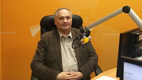 Политолог Андрей Суздальцев. Архивное фото  - Sputnik Кыргызстан