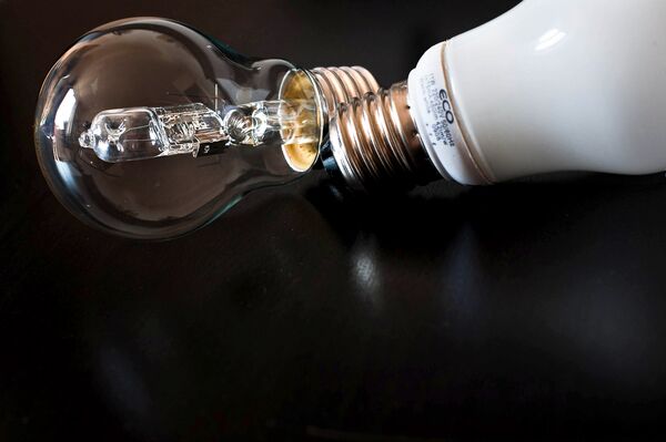 Как жить в тепле и не платить баснословные деньги. Простые лайфхаки - Sputnik Кыргызстан