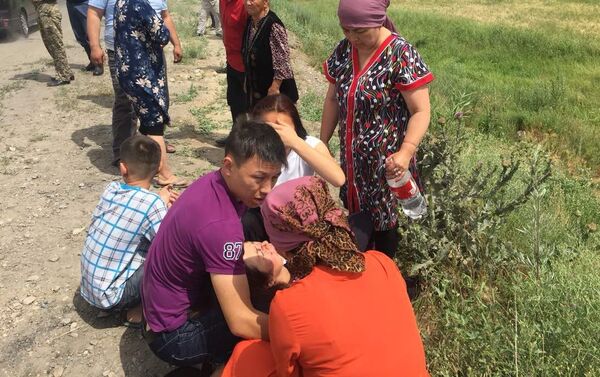 В результате столкновения на месте скончался 50-летний пассажир, сидевший на переднем сиденье легкового авто. - Sputnik Кыргызстан
