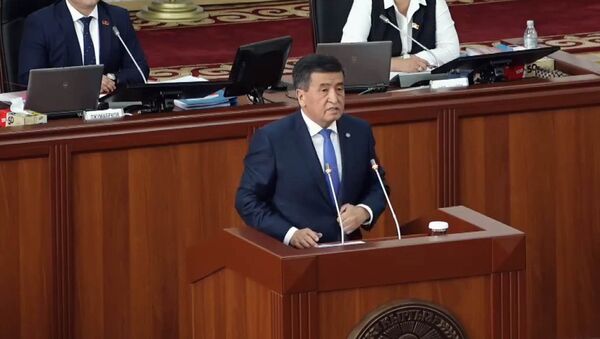 Выступление Жээнбекова перед депутатами ЖК — прямая трансляция - Sputnik Кыргызстан