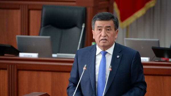 Выступление президента КР Сооронбая Жээнбекова на заседании ЖК - Sputnik Кыргызстан