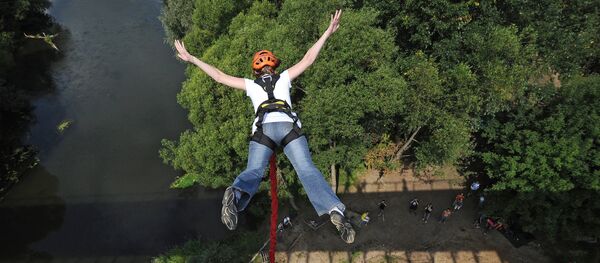 Соревнования по роуп-джампингу Московской области - Sputnik Кыргызстан