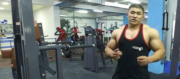 Сулуулар артыңыздан чуркап калат! Чымыр денелүү машыктыруучудан мастер-класс - Sputnik Кыргызстан