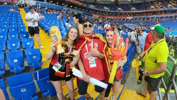 Кыргызстанец Арсен Алтыбаев на матче Бельгия — Япония - Sputnik Кыргызстан