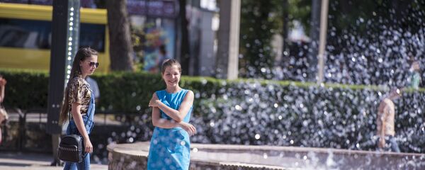 Жара в Бишкеке Жара в Бишкеке - Sputnik Кыргызстан