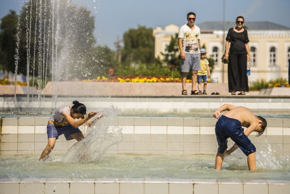 Аномальная жара в Бишкеке - Sputnik Кыргызстан