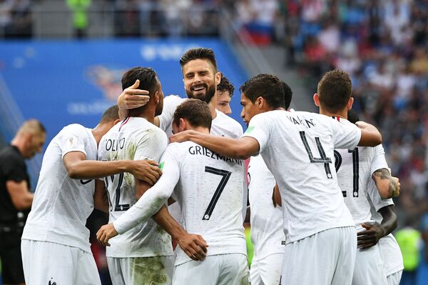 Футбол. ЧМ-2018. Матч Уругвай - Франция - Sputnik Кыргызстан