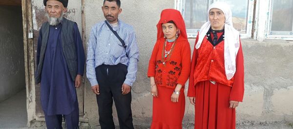 Жизнь памирских кыргызов в селе Ак-Коргон Нарынской области - Sputnik Кыргызстан