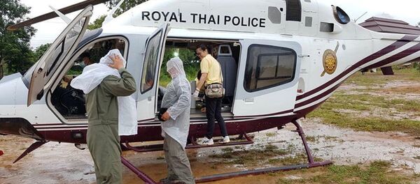 Спасения детей из затопленной пещеры в Таиланде - Sputnik Кыргызстан