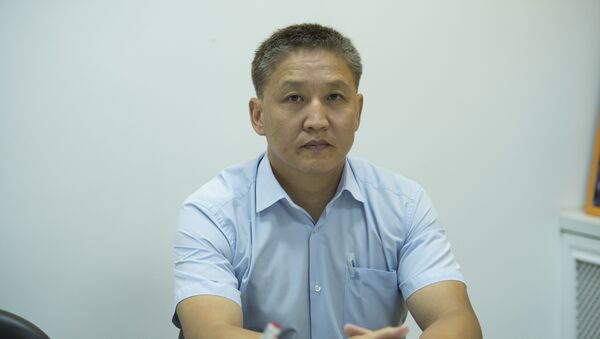 Исполнительный представитель Фонда ООН в области народонаселения Медер Омурзаков - Sputnik Кыргызстан