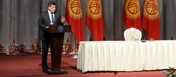 Рабочая поездка Сооронбая Жээнбекова в Таласскую область Рабочая поездка Сооронбая Жээнбекова в Таласскую область - Sputnik Кыргызстан