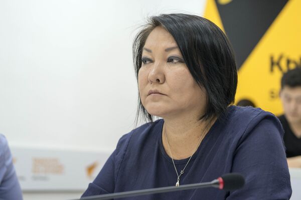 Консультант Минздрава КР по доказательной медицине Бермет Барыктабасова Консультант Минздрава КР по доказательной медицине Бермет Барыктабасова - Sputnik Кыргызстан