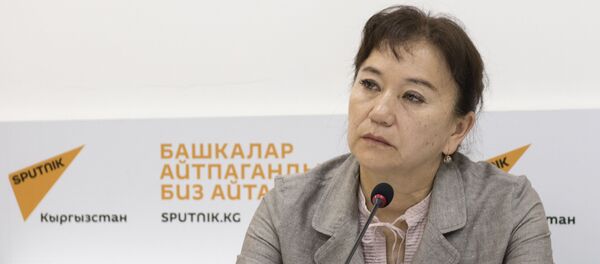 Депутат ЖК Айнуру Алтыбаева Депутат ЖК Айнуру Алтыбаева - Sputnik Кыргызстан