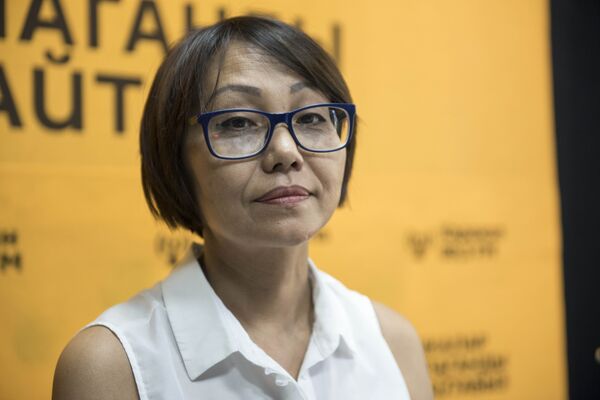 Координатор приюта Центр защиты детей Роза Сулайманова - Sputnik Кыргызстан