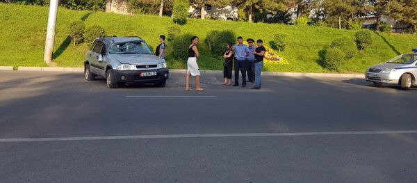 ДТП с Honda CRV в Бишкеке - Sputnik Кыргызстан