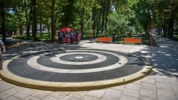 Парк Молодежный в Бишкеке. Архивное фото - Sputnik Кыргызстан