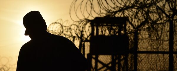 Чек ара кызматкери. Архив - Sputnik Кыргызстан