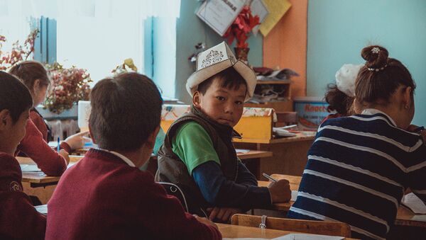 Мектептеги окуучулар. Архив - Sputnik Кыргызстан