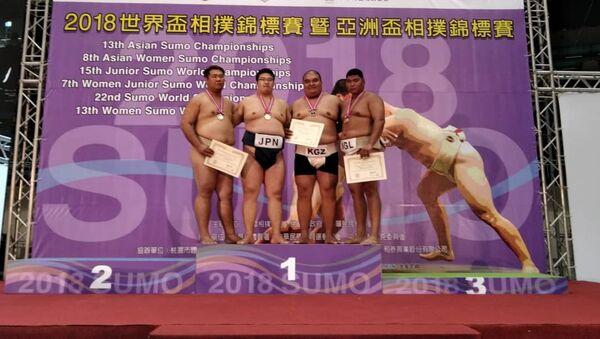 Кыргызстанские сумоисты завоевали две бронзовые медали на Чемпионате Азии - Sputnik Кыргызстан