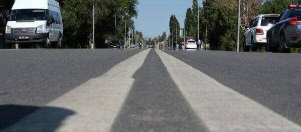 Трасса. Архивное фото Трасса. Архивное фото - Sputnik Кыргызстан