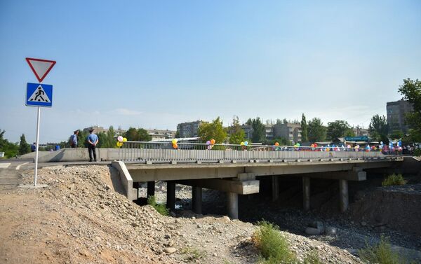 В Бишкеке состоялось официальное открытие двух новых мостов - Sputnik Кыргызстан