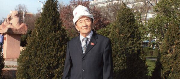 Народный артист КР Турсун Уралиев - Sputnik Кыргызстан