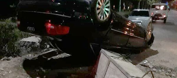 ДТП на пересечении проспекта Чингиза Айтматова и улицы Жаманбаева в Бишкеке - Sputnik Кыргызстан