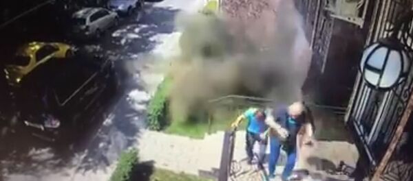 Видео момента взрыва в центре Бишкека появилось в соцсетях - Sputnik Кыргызстан