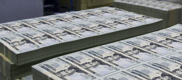 Изготовление долларов США. Архивное фото - Sputnik Кыргызстан