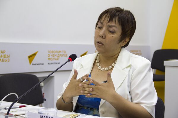 Представитель Института изучения водоэнергетических проблем Центральной Азии Зульфия Марат - Sputnik Кыргызстан