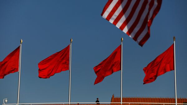 Флаги США и Китая. Архивное фото - Sputnik Кыргызстан