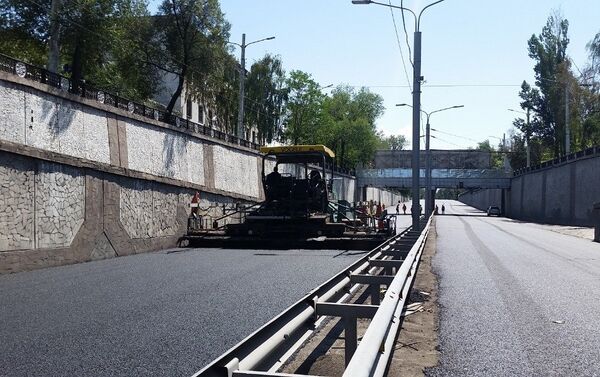 Дорожные работы на проспектах Айтматова и Манаса завершатся до 28 августа - Sputnik Кыргызстан